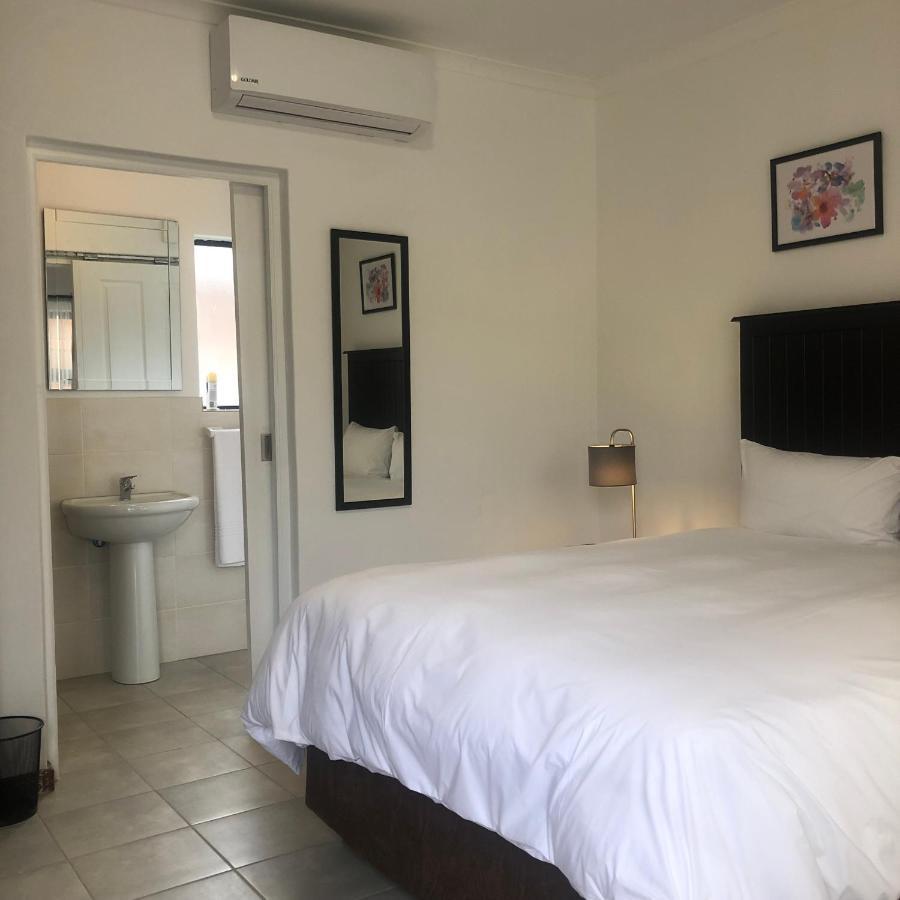 Spring Acres Guesthouse Mbombela Bagian luar foto