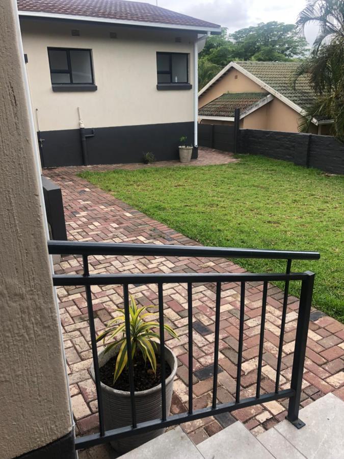 Spring Acres Guesthouse Mbombela Bagian luar foto