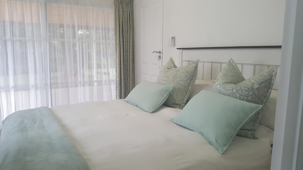 Spring Acres Guesthouse Mbombela Bagian luar foto